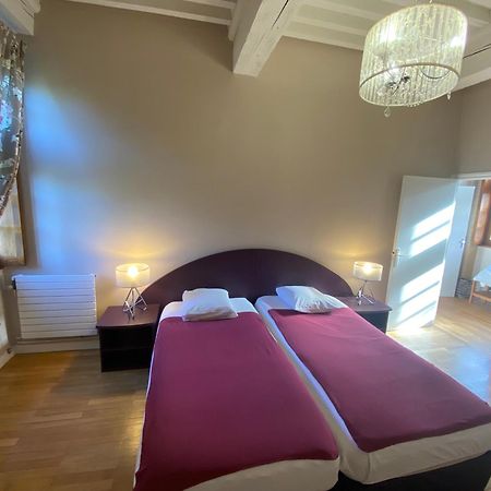 Demeures Et Chateaux L'Abbaye Caladoise - Anciennement Hostellerie Ferme Du Poulet Villefranche-sur-Saone Bilik gambar
