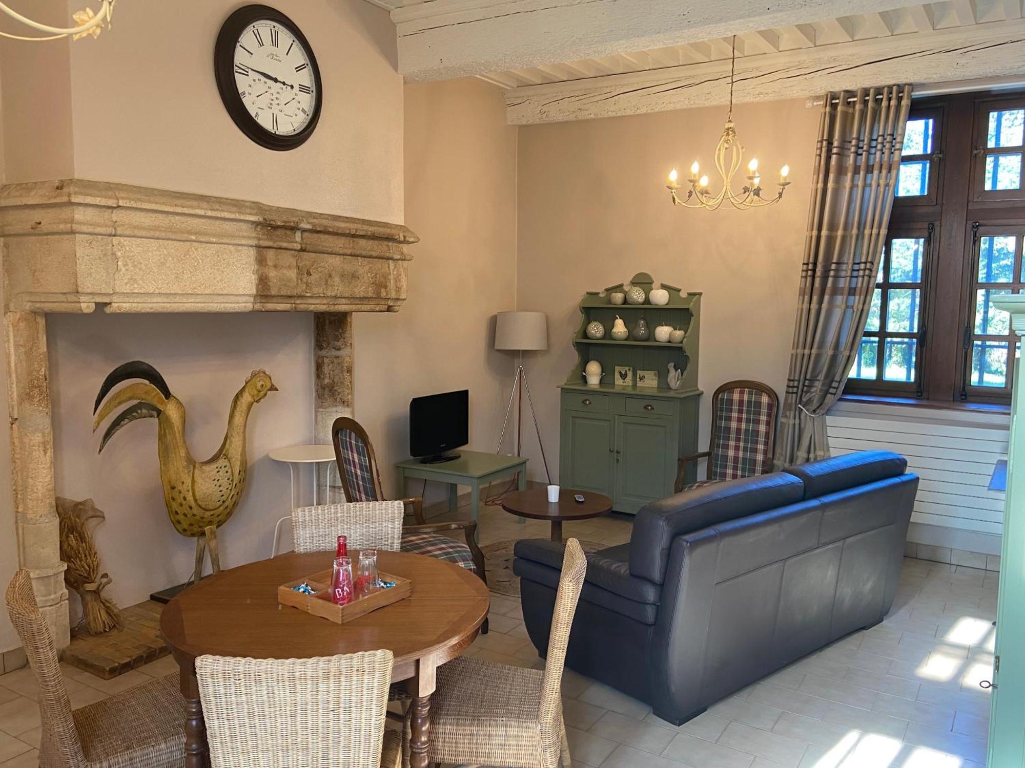 Demeures Et Chateaux L'Abbaye Caladoise - Anciennement Hostellerie Ferme Du Poulet Villefranche-sur-Saone Bilik gambar